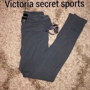 Victoria’s Secret leggings